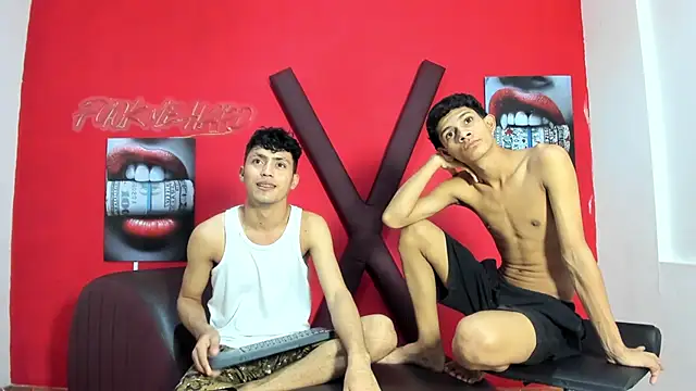 AVENGER_BOYS2026 Pertunjukan Webcam