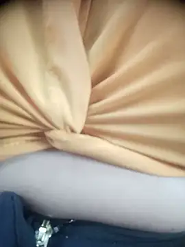 Yelii_ live XXX chat