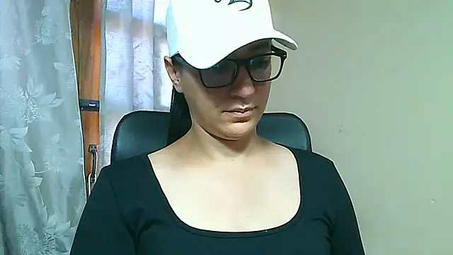 Nathalieprez4 live XXX chat
