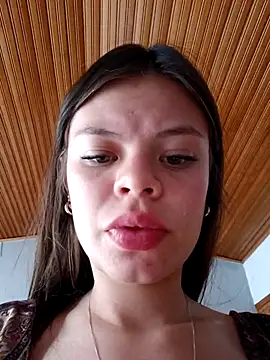 _Isabella-7 élő XXX-chatje