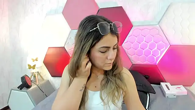 AriaRous Chat XXX live