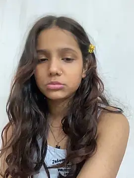 sanjna0122 live XXX chat