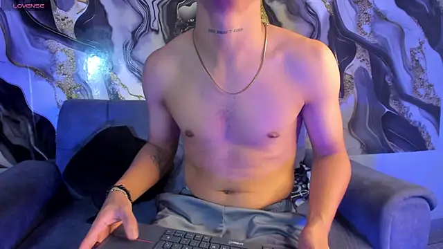 Ares_DAMM Live XXX-chat