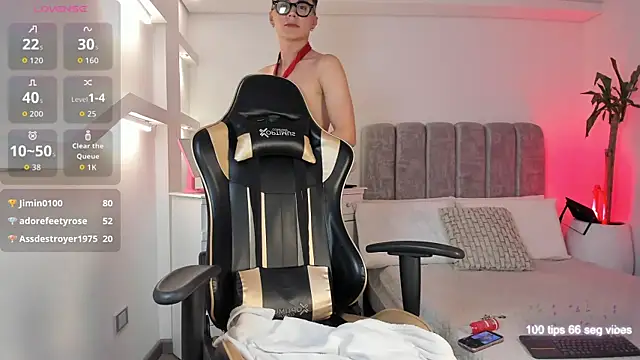 Juandagoom: απευθείας συνομιλία ΧΧΧ