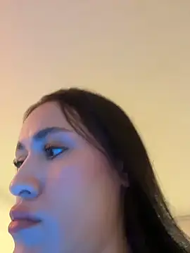 XXX chat uživo modela SerenaFox_