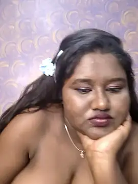 Chatroom XXX en direct de horny_diana