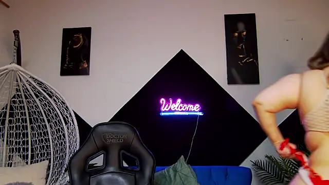 Katewalker_ élő XXX-chatje