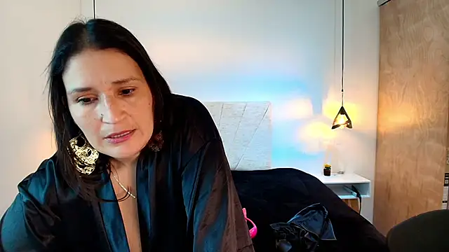 Czat XXX na żywo – Barbara_fox__