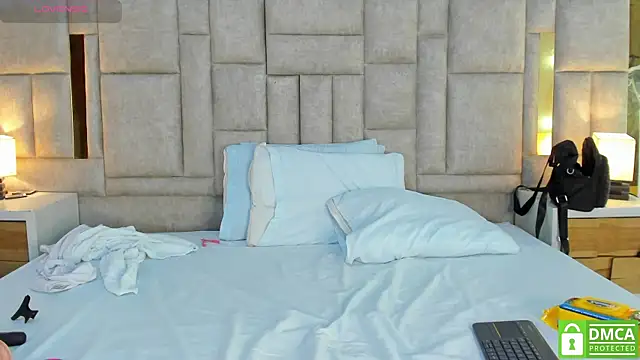 XXX chat uživo modela valtira_nova