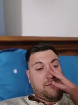 عرض كام hugedickedd
