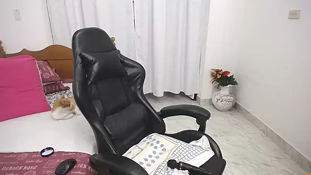 yeslluisa webcam show