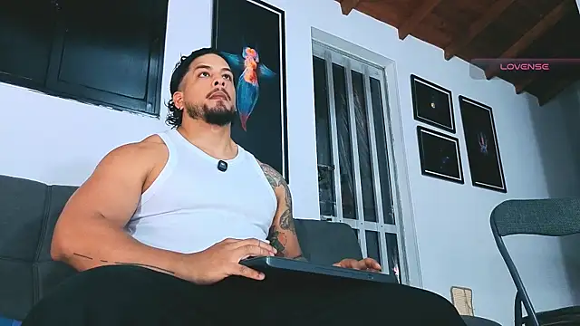 SilvaBranko Chat XXX in diretta