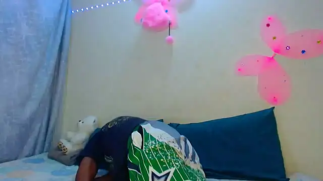 BLACKCATX01 Pertunjukan Webcam