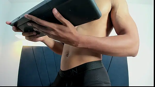 michael_cum23's Webcam Show