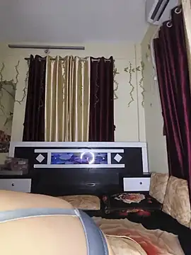 Czat XXX na żywo – Zaayaa_2