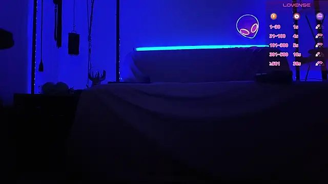 CyberXGoddess élő XXX-chatje