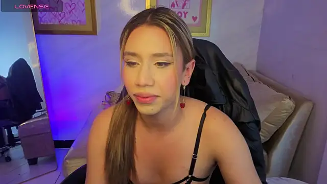 Evy_Luxx_v Show Webcam