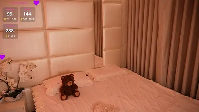 Lilly_Colins' Live XXX Chat