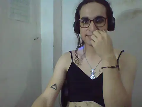 LaCuerva Webcam show