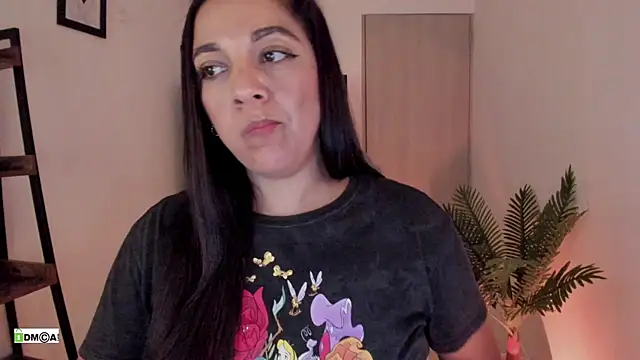 urcute_kitten Chat XXX in diretta