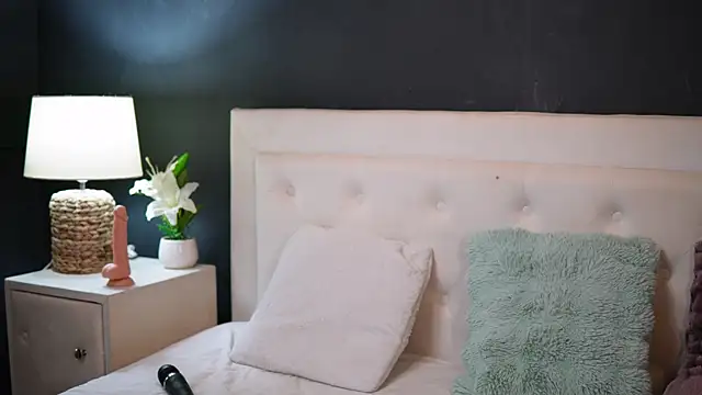 DaliaParis Webcam show