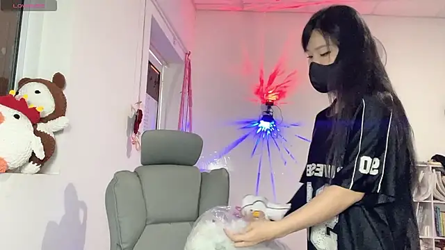 Živý XXX chat Tieu-May