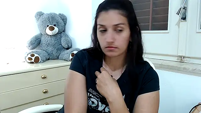 Chat XXX en directo de ZajiraShane