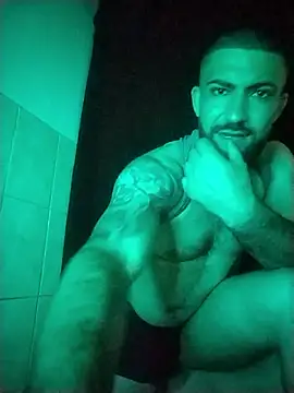 Онлайн чат XXX Tommy_Porn_