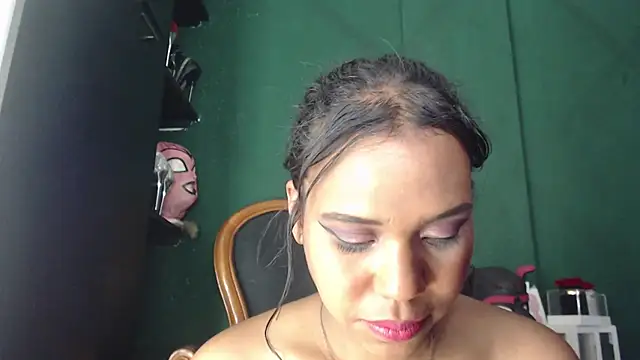 XXX chat uživo modela AntonelaVargas