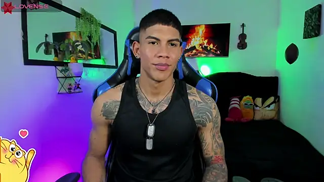 Damian_latinxxx Adlı Modelin Web Kamerası Şovu