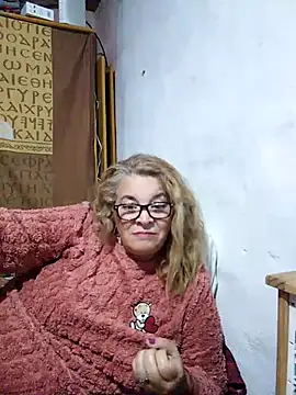 momismilf544 Adlı Modelin Canlı XXX Sohbeti