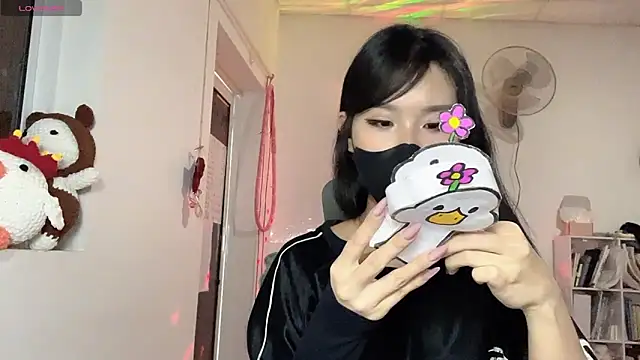 Chat XXX en directo de Tieu-May