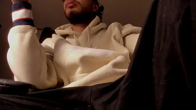 s_sven03 Show Webcam