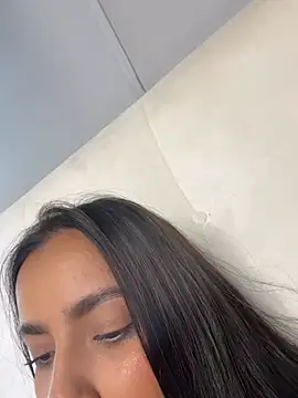 EmilySearss – Naživo XXX chat