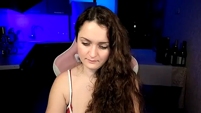 XXX chat uživo modela Cerann1