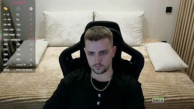 Larstar01 Chat XXX in diretta