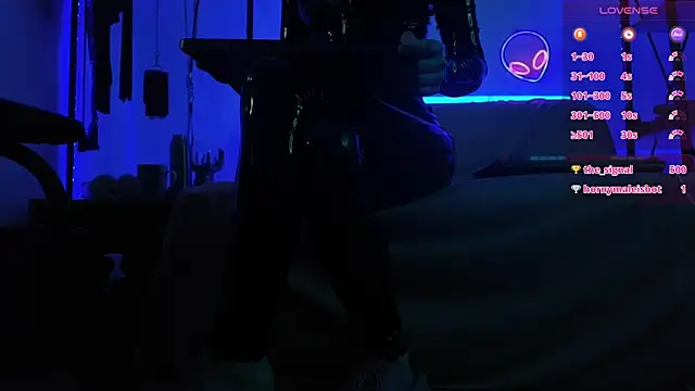 XXX chat uživo modela CyberXGoddess