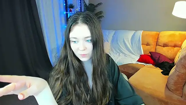 عرض كام AlluringLookk
