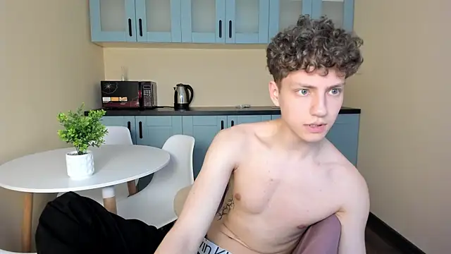StefanBev Chat XXX in diretta