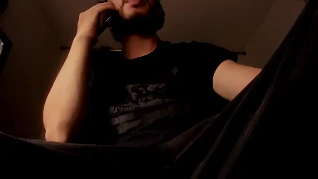 s_sven03 Show Webcam