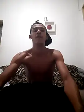 Magrinhodelicia011 – webcam-show