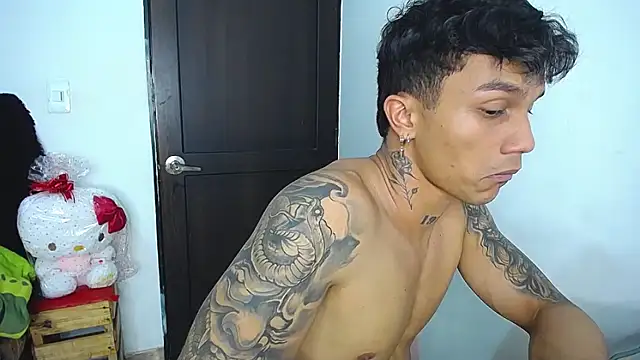 Czat XXX na żywo – Leonard_Price
