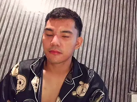 DivesOmnibus 在線直播表演