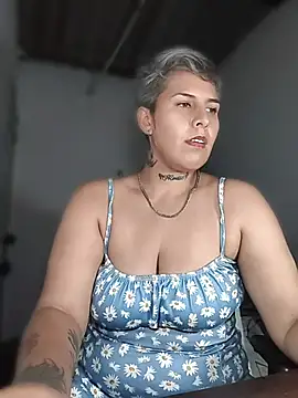 Show de webcam de Yessi_rousse