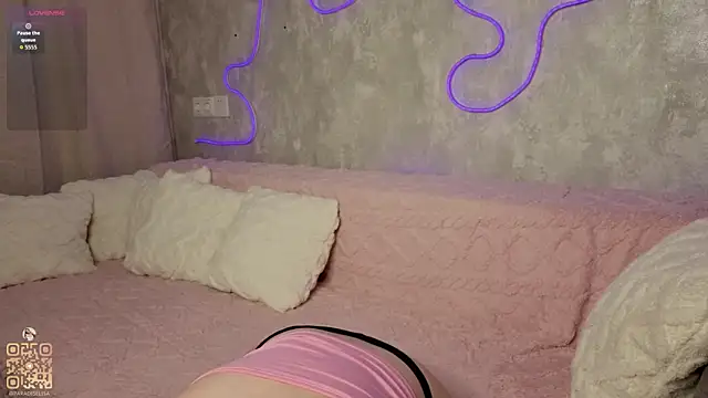 JeaneneWoltz's Live XXX Chat