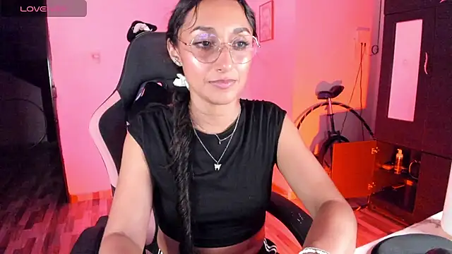 adrena_10 Chat XXX in diretta