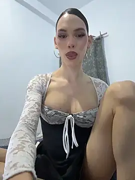 Chat +18 de Carlita_cute ao vivo