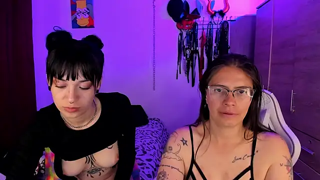 dungeongirlsn Webbikameraesitys
