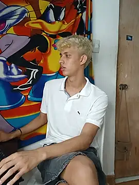 Alayn_sexy_ayes 在線直播表演