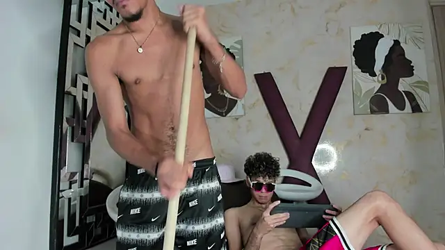 COUPLES_BOYS – webcam-show